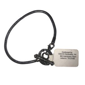 NWT Antiqued Silver Toned Snake Chain Bracelet – Toggle Closure – 7” ✨